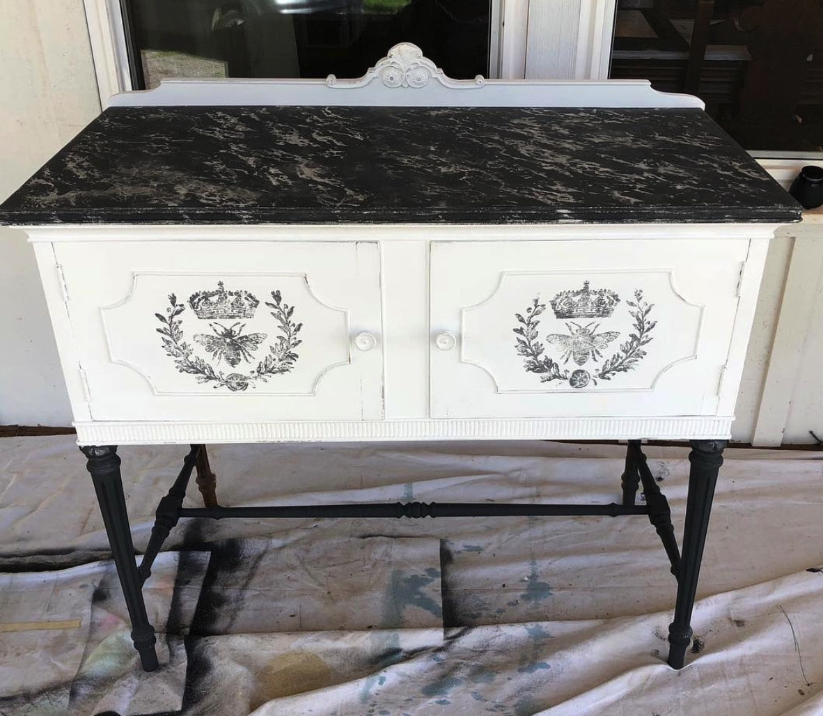 Queen Bee 12x12 Decor Stamp™ - The Weathered Shed