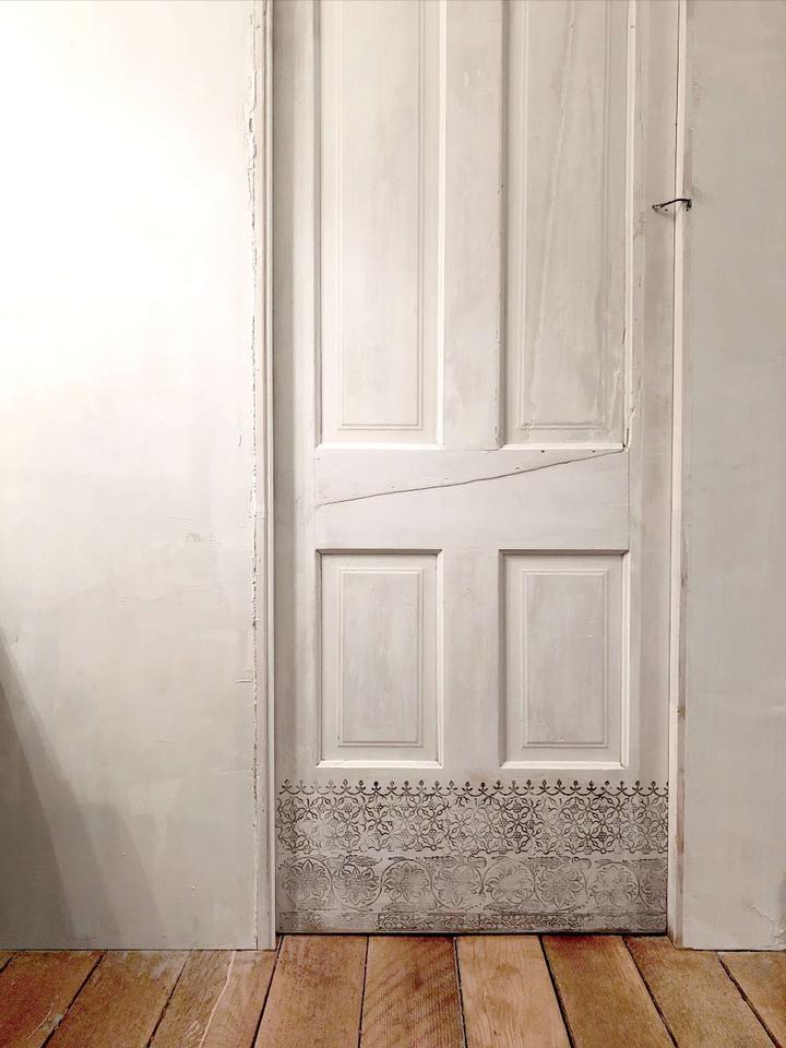 BOHEMIA 12×12 DECOR STAMP™ - The Weathered Shed