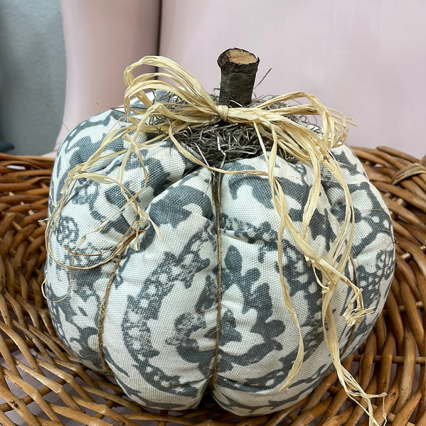 Fabric Pumpkin Med.